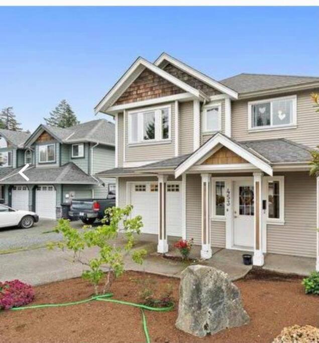1 Bedroom Suite In Langford. Βικτώρια Εξωτερικό φωτογραφία