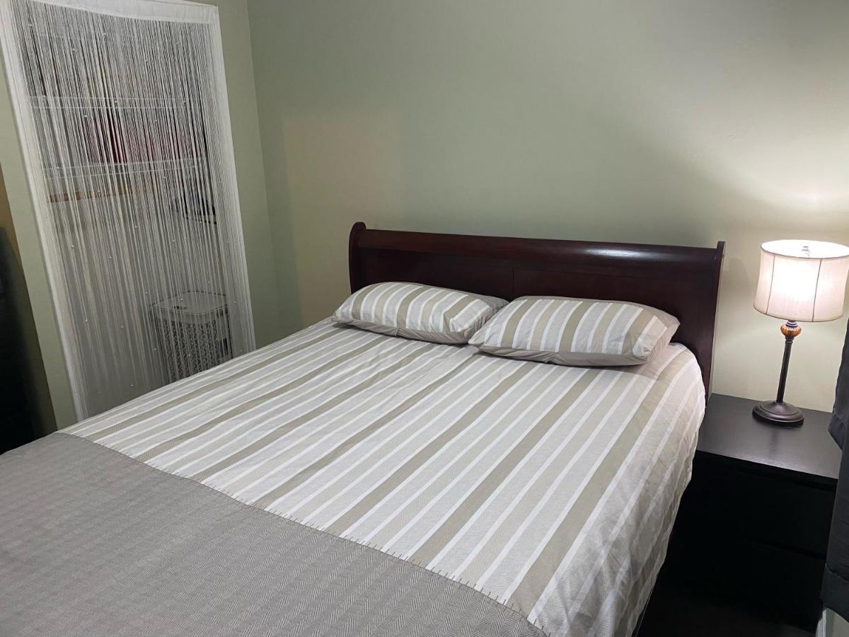 1 Bedroom Suite In Langford. Βικτώρια Εξωτερικό φωτογραφία